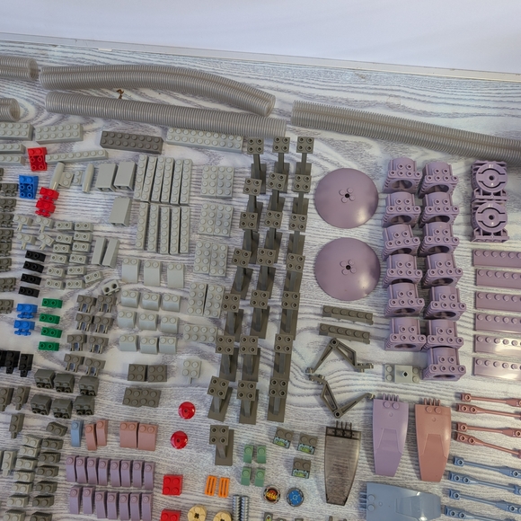 Assorted Building Blocks Set - Picture 6 of 12